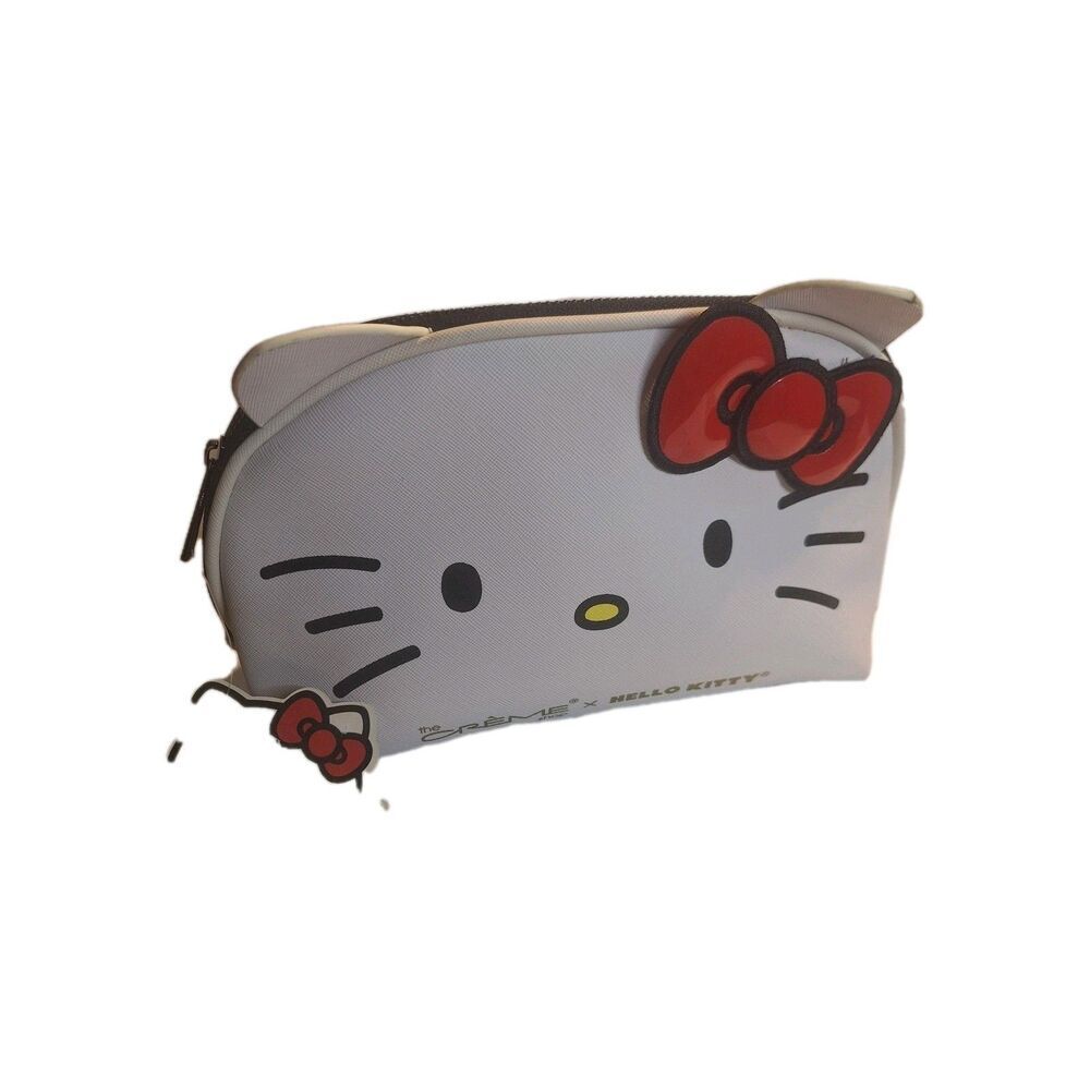 New With Tags Creme Shop X Hello Kitty Makeup Bag